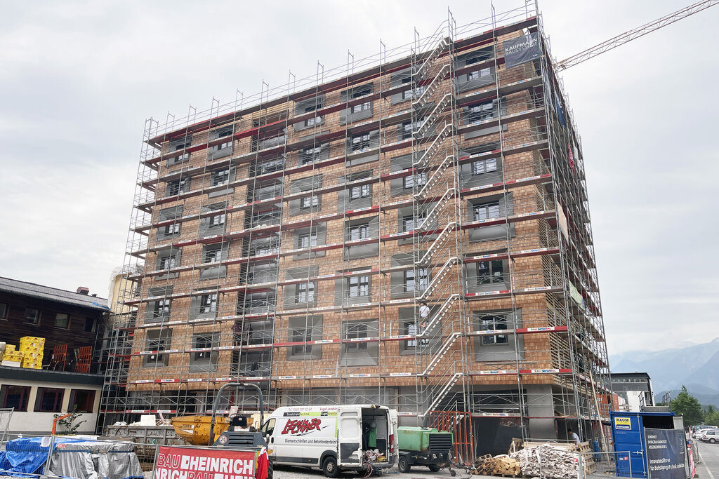 Holztechnikum Kuchl. Drei Viertel der in Salzburg geernteten Bäume werden später zu Holzprodukten veredelt oder als Baustoff verwendet. 