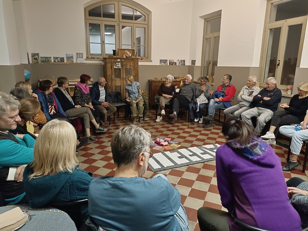 DIALOGO intergenerazionale presso Ca'Mon centro per l'arte e l'artigianato