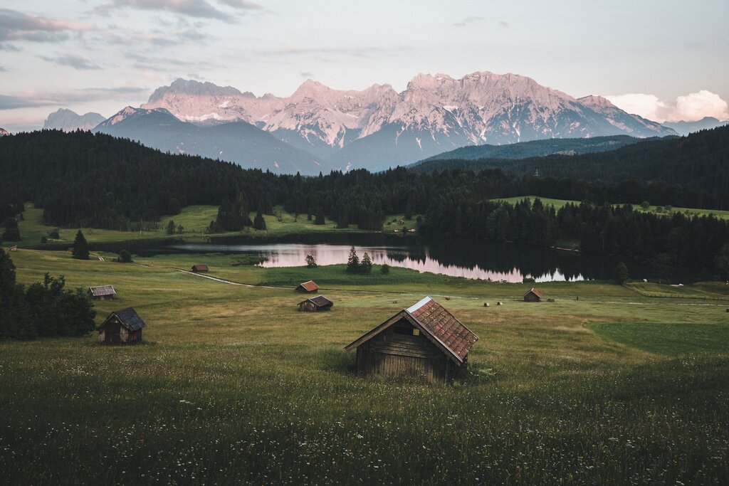 (c) Pexels / Mateusz Salaciak - Protezione dell'ambiente, adattamento al cambiamento climatico e gestione dei rischi naturali