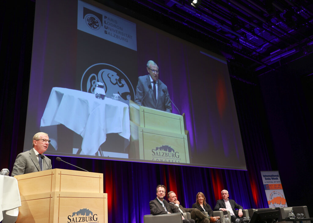 Land Salzburg / Franz Neumayr -  Landeshauptmann Wilfried Haslauer bei der Eröffnung im Salzburg Congress