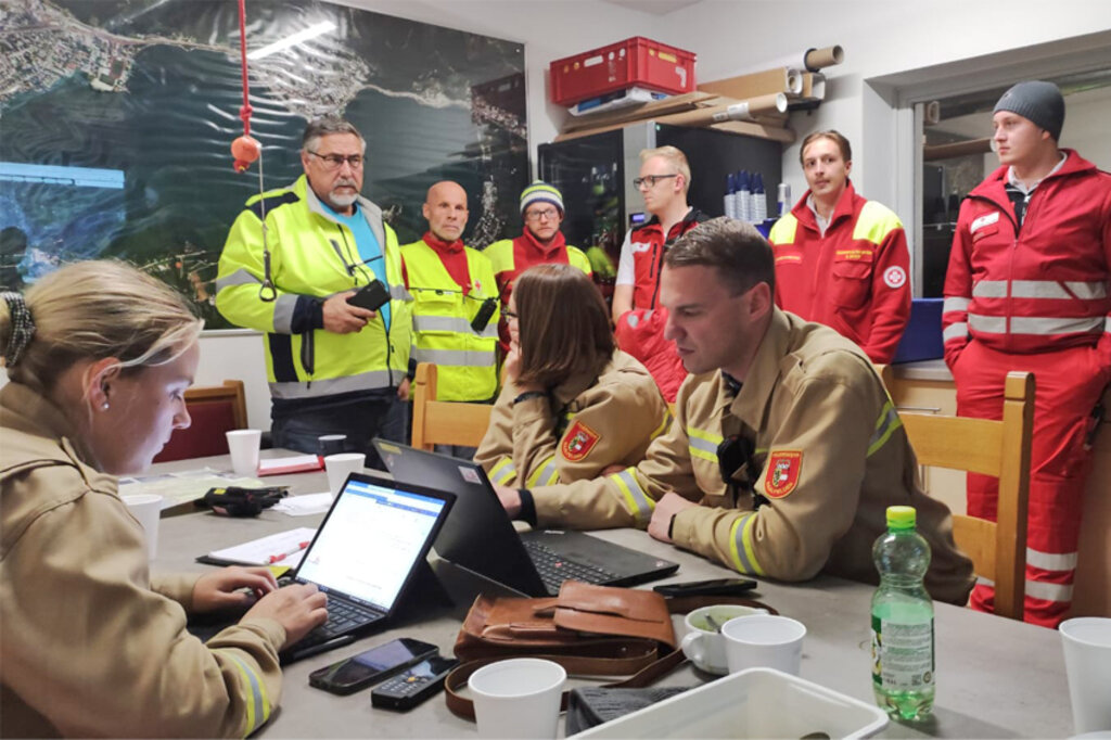 insatzstab Suchaktion nach einem Vermissten der Bezirkshauptmann Zell am See 29.09.2022