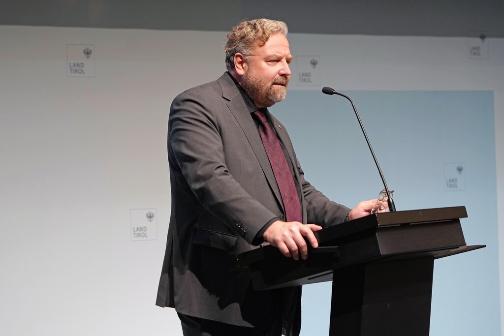 © Land Tirolo/Dorfmann - Dirk Rupnow, Preside della Facoltà di Filosofia e Storia dell'Università di Innsbruck.