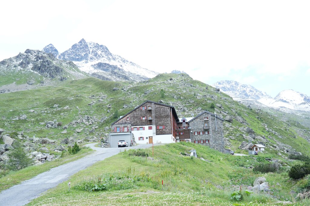 © Land Tirol/Dominik - Die Jamtalhütte in Galtür