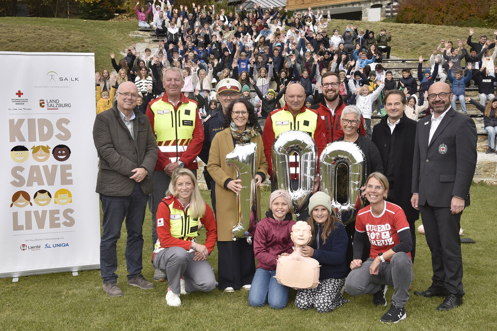 Land Salzburg/Franz Neumayr - Aktion „Kids Save Lives“