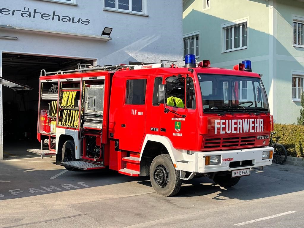 Das Tanklöschfahrzeug (TLF2000) der Feuerwehr Gaißau wird an die Berufsfeuerwehr von Kiew ausgeliefert